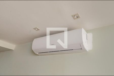 Sala de apartamento para alugar com 2 quartos, 80m² em Vitória, Salvador