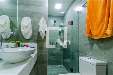 Apartamento para alugar com 80m², 2 quartos e 1 vaga Apartamento para alugar com 80m², 2 quartos e 1 vagaBanheiro do Quarto 2