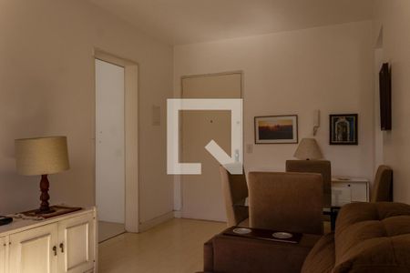 Sala de apartamento para alugar com 1 quarto, 41m² em Partenon, Porto Alegre