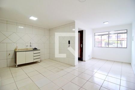 Sala/Cozinha de apartamento para alugar com 2 quartos, 55m² em Vila Camilópolis, Santo André