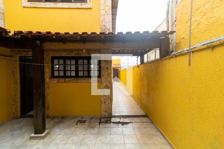 Casa à venda com 134m², 3 quartos e 2 vagas Casa à venda com 134m², 3 quartos e 2 vagasÁrea Externa