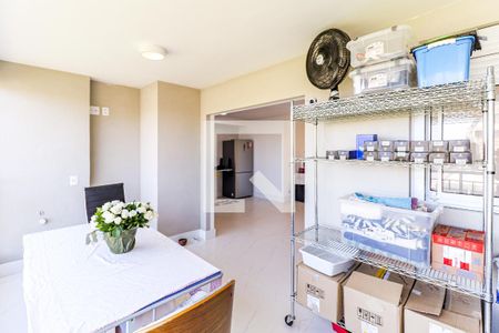 Apartamento à venda com 108m², 3 quartos e 2 vagas Apartamento à venda com 108m², 3 quartos e 2 vagasVaranda