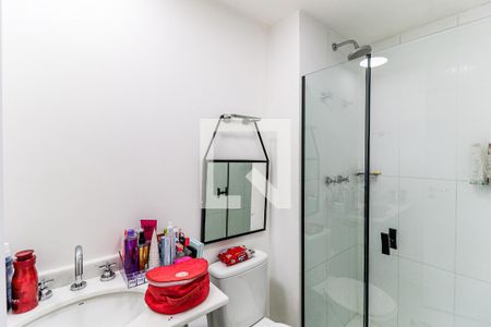 Apartamento à venda com 108m², 3 quartos e 2 vagas Apartamento à venda com 108m², 3 quartos e 2 vagasBanheiro Suíte 1
