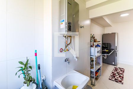 Apartamento à venda com 108m², 3 quartos e 2 vagas Apartamento à venda com 108m², 3 quartos e 2 vagasÁrea de Serviço