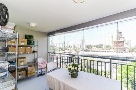 Apartamento à venda com 108m², 3 quartos e 2 vagas Apartamento à venda com 108m², 3 quartos e 2 vagasVaranda