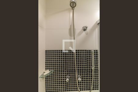 Apartamento à venda com 145m², 3 quartos e 2 vagas Apartamento à venda com 145m², 3 quartos e 2 vagasBanheiro Social