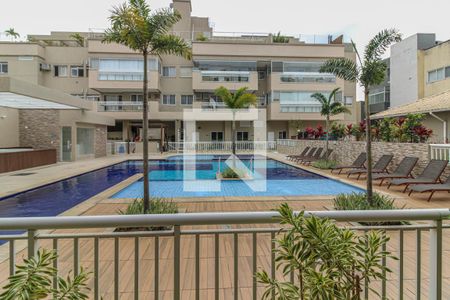 Apartamento à venda com 145m², 3 quartos e 2 vagas Apartamento à venda com 145m², 3 quartos e 2 vagasÁrea comum - Piscina