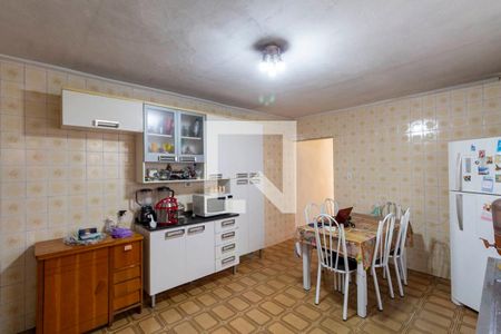 Casa à venda com 225m², 4 quartos e 2 vagasCasa 1 - Cozinha 