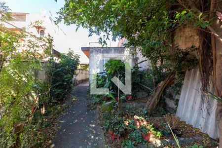 Casa à venda com 225m², 4 quartos e 2 vagasQuintal 