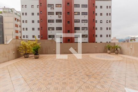 Apartamento à venda com 212m², 3 quartos e 2 vagas Apartamento à venda com 212m², 3 quartos e 2 vagasÁrea comum