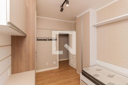 Apartamento à venda com 212m², 3 quartos e 2 vagas Apartamento à venda com 212m², 3 quartos e 2 vagasQuarto 3
