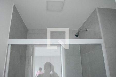 Banheiro de kitnet/studio à venda com 1 quarto, 30m² em Várzea da Barra Funda, São Paulo