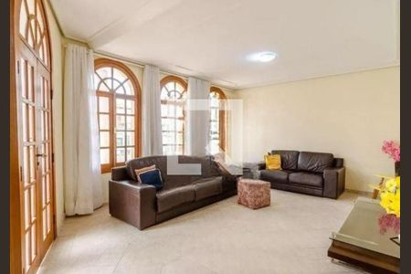Casa à venda com 4 quartos, 400m² em Castelo, Belo Horizonte