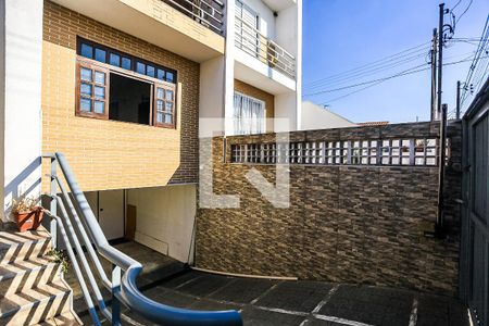 Casa à venda com 223m², 3 quartos e 4 vagasGaragem