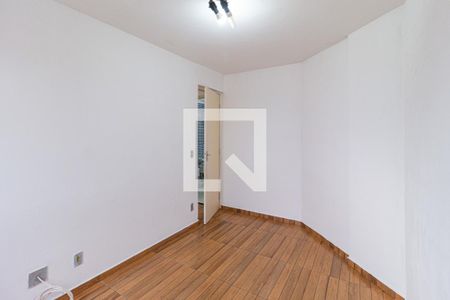 Quarto 2 de apartamento para alugar com 2 quartos, 55m² em Bandeiras, Osasco