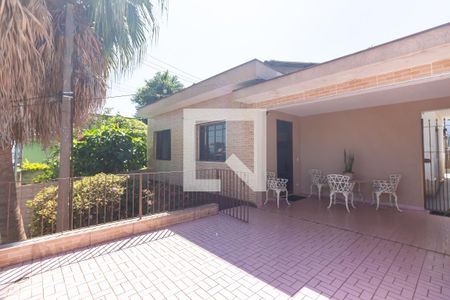 Casa à venda com 300m², 3 quartos e 1 vaga Casa à venda com 300m², 3 quartos e 1 vagaSacada