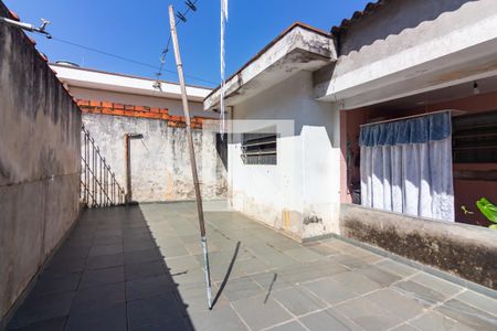 Casa à venda com 300m², 3 quartos e 1 vaga Casa à venda com 300m², 3 quartos e 1 vagaQuintal