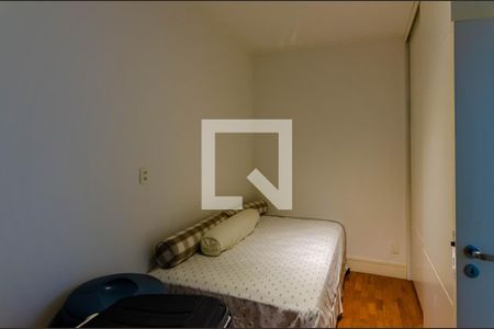 Casa para alugar com 1500m², 3 quartos e 2 vagas Casa para alugar com 1500m², 3 quartos e 2 vagasQuarto de Serviço