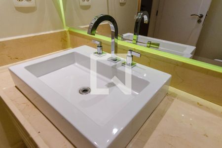 Casa para alugar com 1500m², 3 quartos e 2 vagas Casa para alugar com 1500m², 3 quartos e 2 vagasBanheiro da Suíte