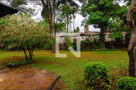 Casa para alugar com 1500m², 3 quartos e 2 vagas Casa para alugar com 1500m², 3 quartos e 2 vagasQuintal