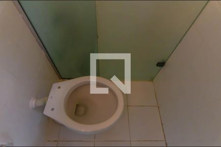 Casa para alugar com 1500m², 3 quartos e 2 vagas Casa para alugar com 1500m², 3 quartos e 2 vagasBanheiro de Serviço