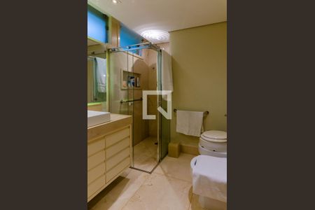 Casa para alugar com 1500m², 3 quartos e 2 vagas Casa para alugar com 1500m², 3 quartos e 2 vagasBanheiro da Suíte