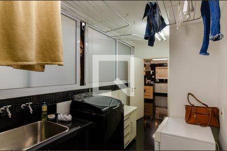 Casa para alugar com 1500m², 3 quartos e 2 vagas Casa para alugar com 1500m², 3 quartos e 2 vagasÁrea de Serviço