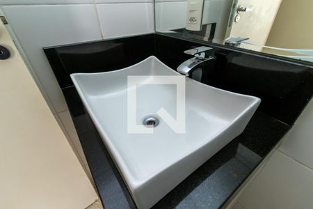 Apartamento para alugar com 73m², 3 quartos e 2 vagasBanheiro da Suíte