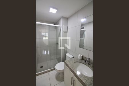 Apartamento à venda com 77m², 2 quartos e 2 vagasBanheiro Social