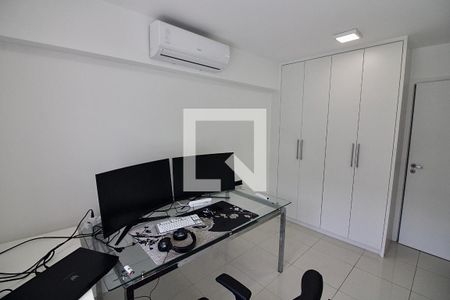 Apartamento à venda com 77m², 2 quartos e 2 vagas Suíte 