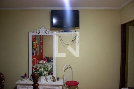 Casa à venda com 528m², 6 quartos e 3 vagas Casa à venda com 528m², 6 quartos e 3 vagasQuarto 3