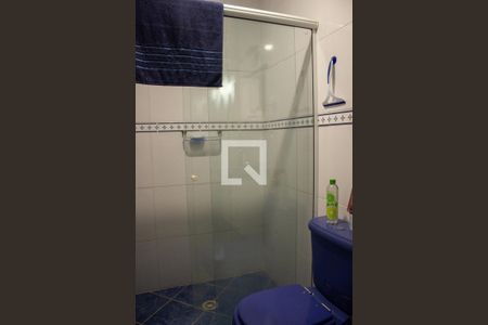 Casa à venda com 528m², 6 quartos e 3 vagas Casa à venda com 528m², 6 quartos e 3 vagasBanheiro 1