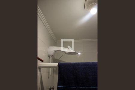 Casa à venda com 528m², 6 quartos e 3 vagas Casa à venda com 528m², 6 quartos e 3 vagasBanheiro 1