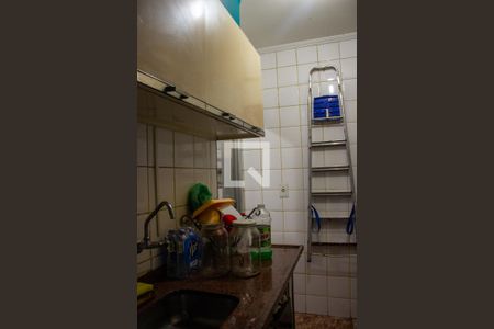 Casa à venda com 528m², 6 quartos e 3 vagas Casa à venda com 528m², 6 quartos e 3 vagasÁrea de Serviço