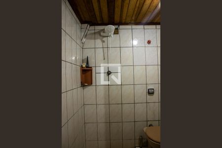 Casa à venda com 528m², 6 quartos e 3 vagas Casa à venda com 528m², 6 quartos e 3 vagasBanheiro 4