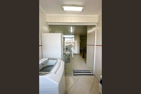 Área de Serviço de apartamento para alugar com 3 quartos, 99m² em Santa Teresinha, São Paulo