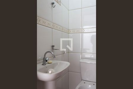 Casa à venda com 255m², 4 quartos e 3 vagasBanheiro de serviço