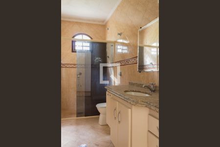 Casa à venda com 255m², 4 quartos e 3 vagasBanheiro