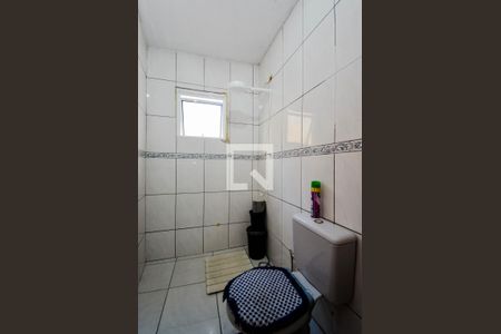 Casa à venda com 127m², 2 quartos e 2 vagas Casa à venda com 127m², 2 quartos e 2 vagasBanheiro de Serviço