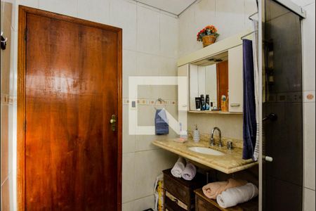 Casa à venda com 127m², 2 quartos e 2 vagas Casa à venda com 127m², 2 quartos e 2 vagasBanheiro Social