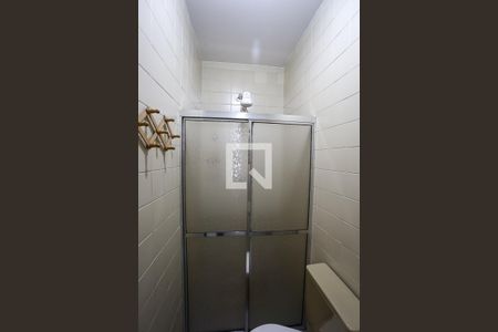 Casa à venda com 384m², 4 quartos e 3 vagas Casa à venda com 384m², 4 quartos e 3 vagasÁrea de Serviço