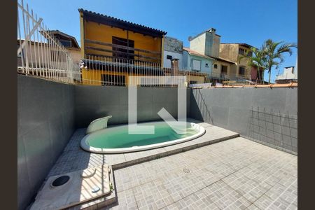 Casa à venda com 105m², 3 quartos e 3 vagas Casa à venda com 105m², 3 quartos e 3 vagasÁrea comum
