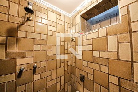 Casa à venda com 390m², 4 quartos e 5 vagasBanheiro 3