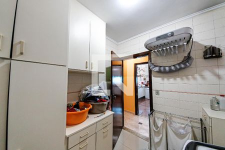 Casa à venda com 390m², 4 quartos e 5 vagasÁrea de Serviço