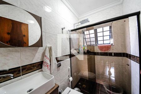 Casa à venda com 390m², 4 quartos e 5 vagasBanheiro Suite 3