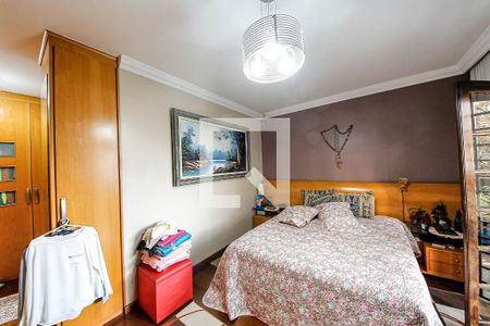 Casa à venda com 390m², 4 quartos e 5 vagasSuite 4