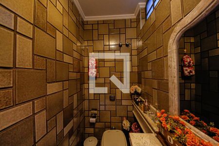 Casa à venda com 390m², 4 quartos e 5 vagasBanheiro