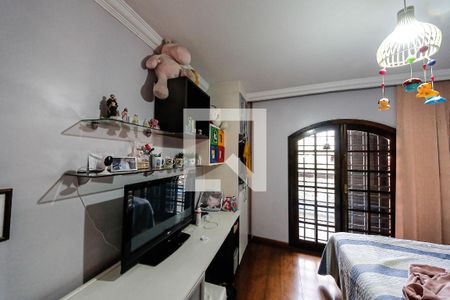 Casa à venda com 390m², 4 quartos e 5 vagasSuite 2