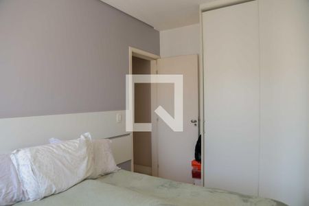 Quarto 1 de apartamento para alugar com 2 quartos, 58m² em Umuarama, Osasco