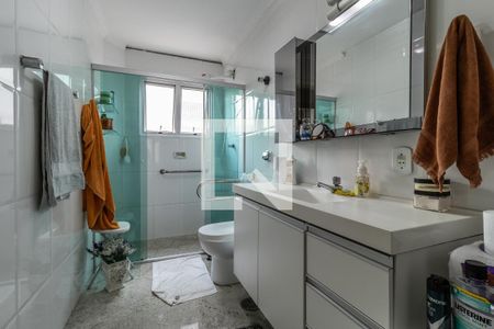 Apartamento à venda com 162m², 3 quartos e 1 vaga Apartamento à venda com 162m², 3 quartos e 1 vagaBanheiro